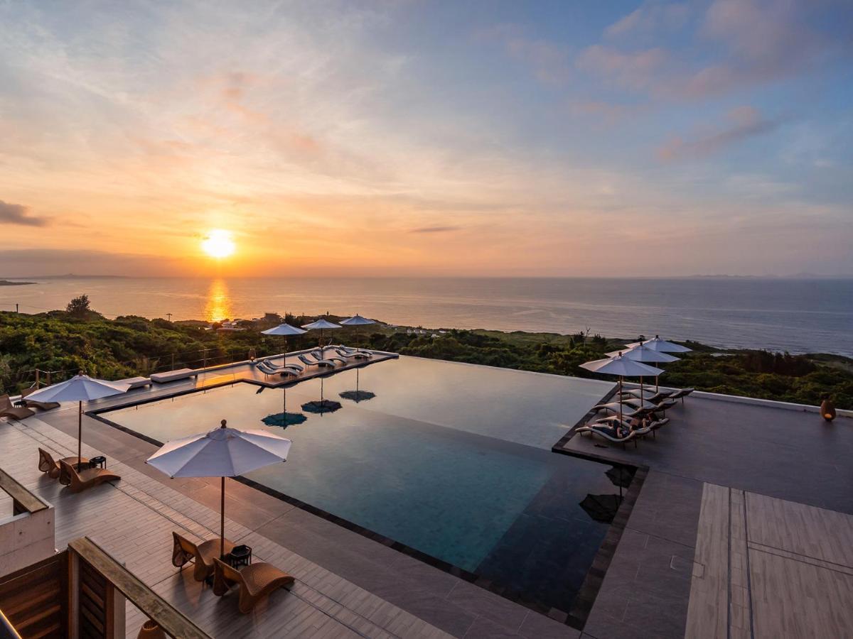 One Suite The Grand Nakijin Εξωτερικό φωτογραφία