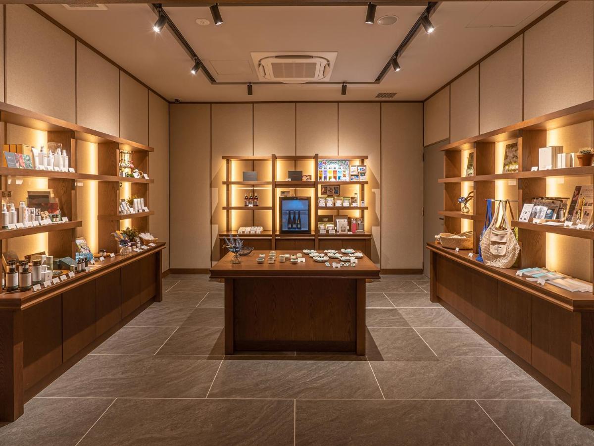 One Suite The Grand Nakijin Εξωτερικό φωτογραφία