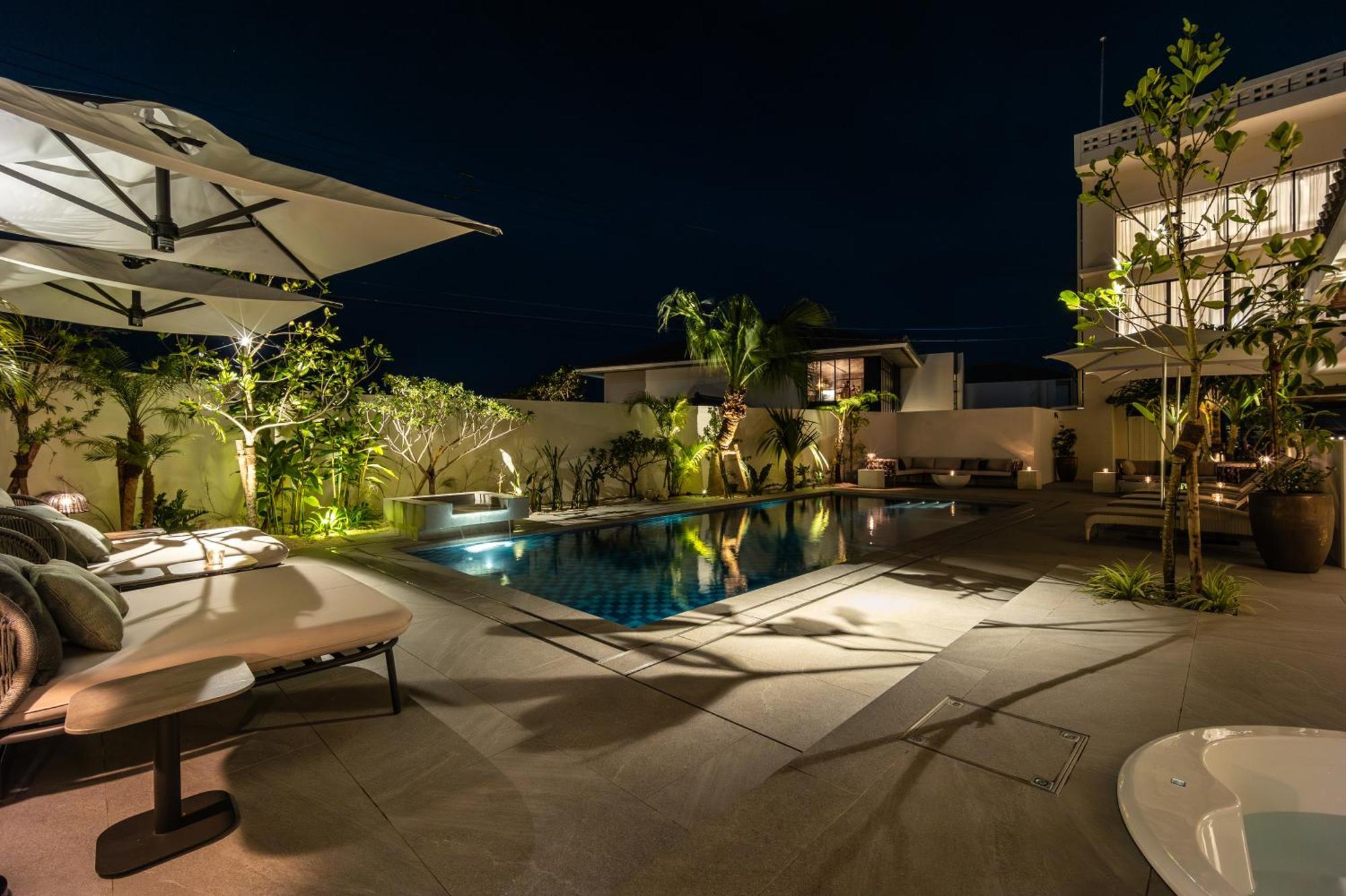 One Suite The Grand Nakijin Εξωτερικό φωτογραφία